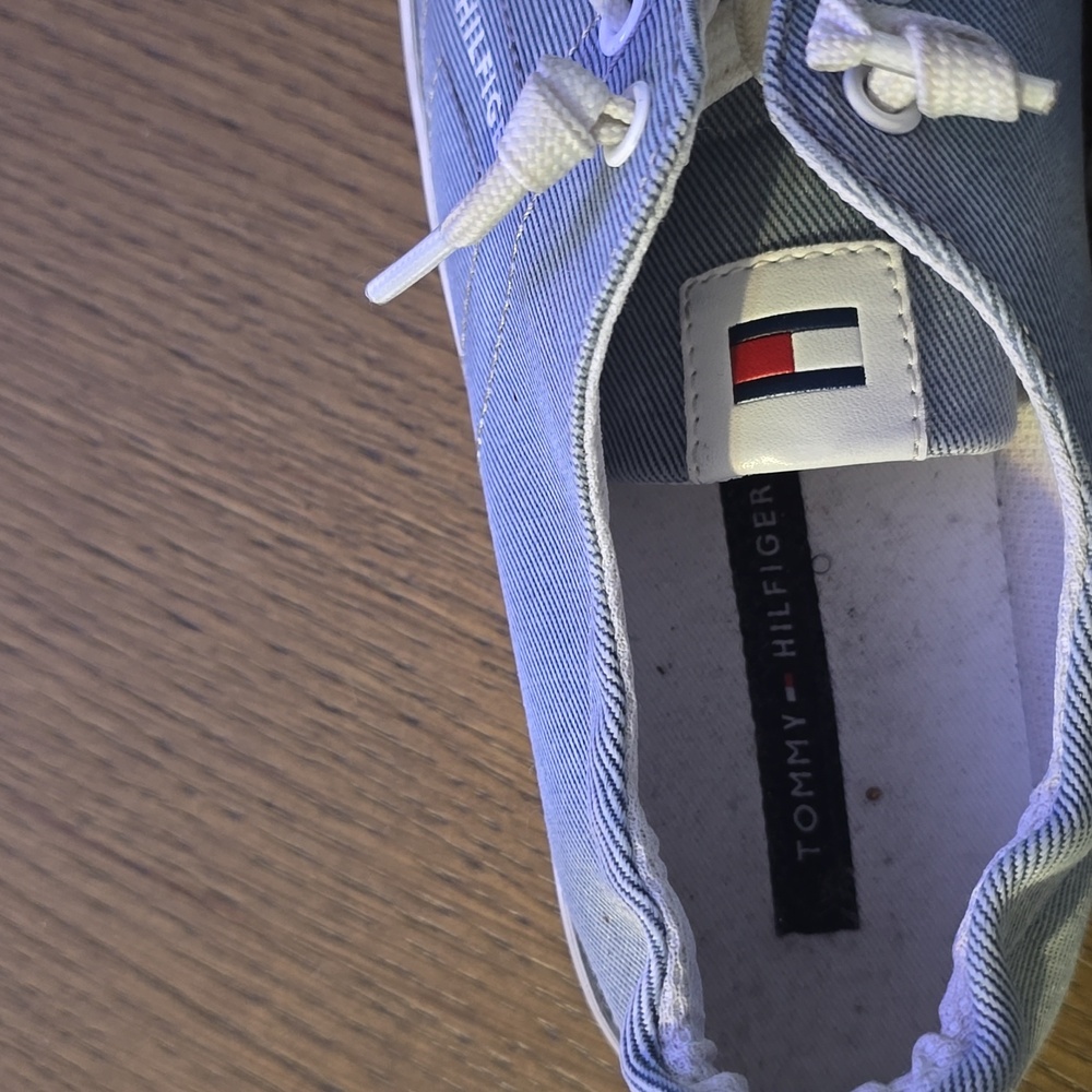 Tommy Hilfinger Sneakers - Picture 6 of 12